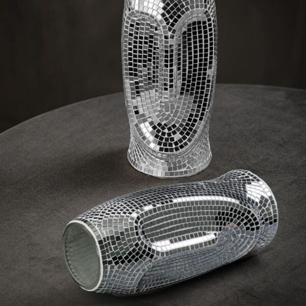 living-room-vase